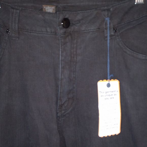 Jag Jeans Black Size 16W Smooths Tummy Mid-Rise Dark Wash Hong Kong NEW - Picture 4 of 16